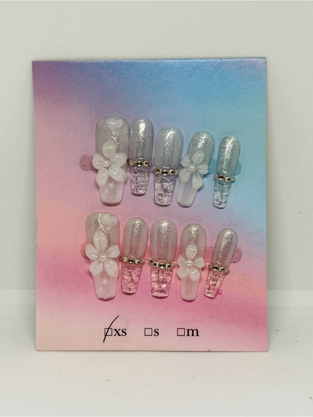 White Pearl Floral Press-On Nail Set with Rhinestones